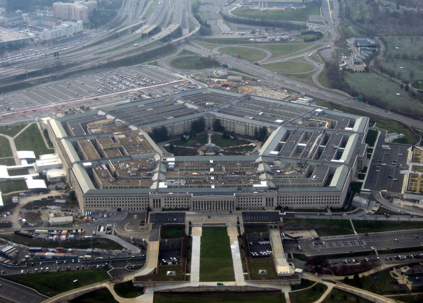 UFO reports rise to 510, not aliens but still a threat to US